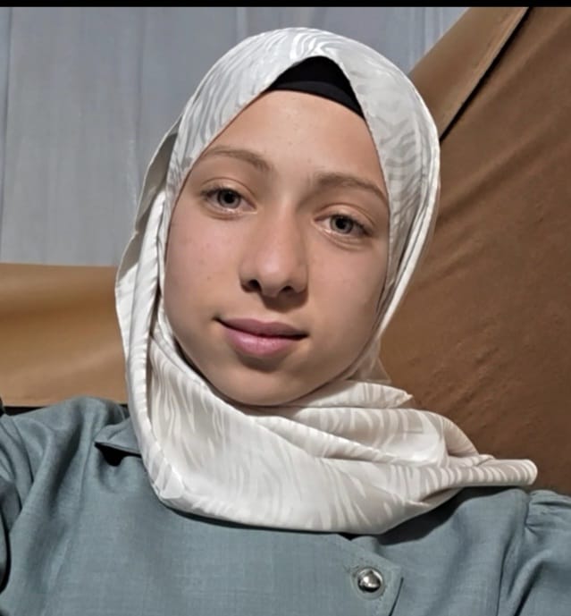 سارة's Photo